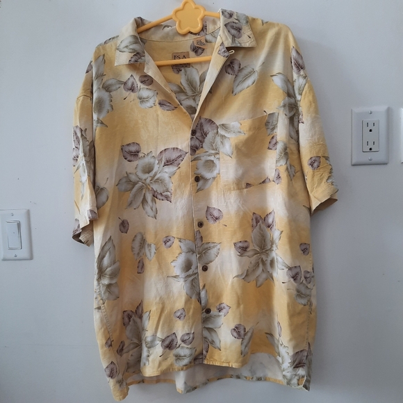 Vintage Other - Vintage Jos A Bank Silk  Hawaiian Floral Short Sleeve Shirt